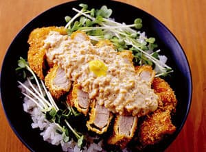 マヨ納豆カツ丼