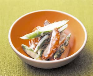 アスパラとさつま揚げのわさびマヨあえ