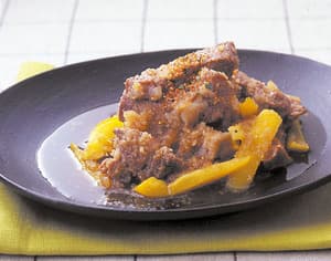 豚肉とパプリカのみぞれ煮