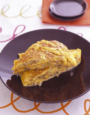 もやしとザーサイの中華風オムレツ