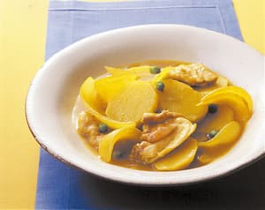 じゃがいもと鶏肉のカレー煮