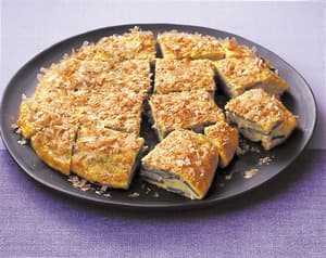 きぬさやとしらすの卵焼き