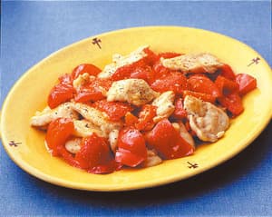 パプリカと鶏肉の蒸し煮