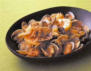 あさりとじゃがいものキムチ煮