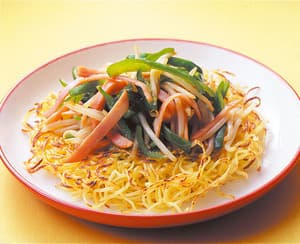 炒め野菜のせカリカリ焼きそば