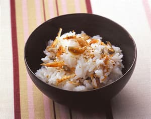 ザーサイと桜えびの混ぜご飯
