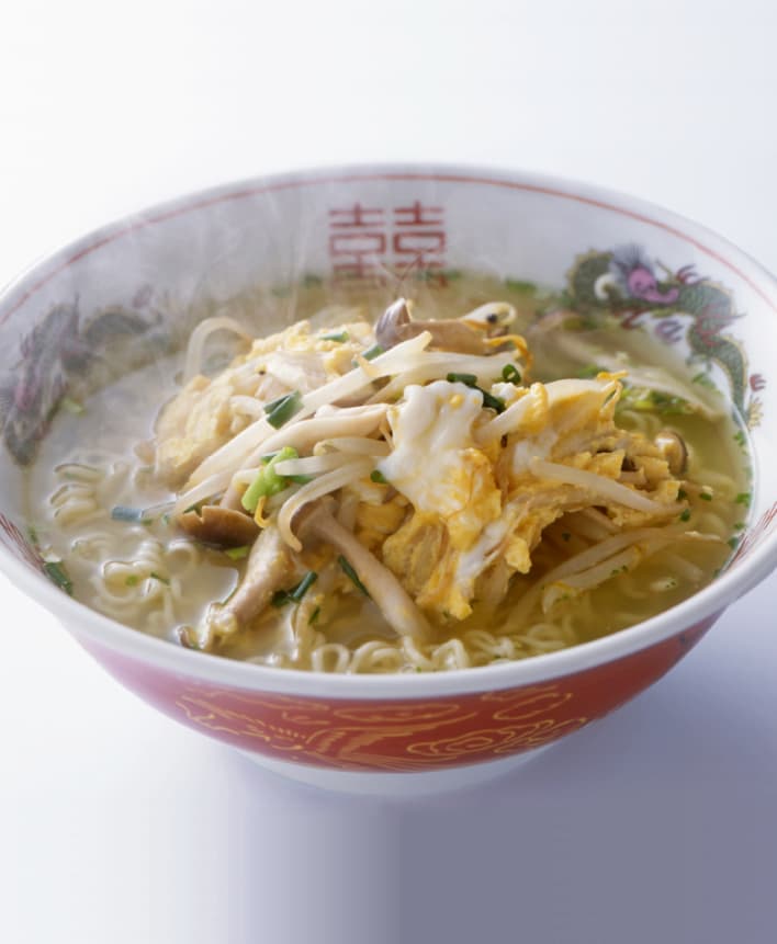 もやしとしめじの卵炒めラーメン