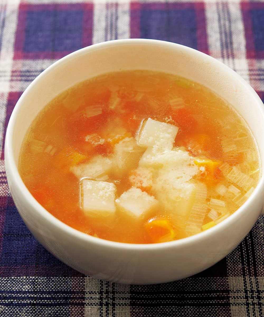 じゃがいもとにんじんのスープ