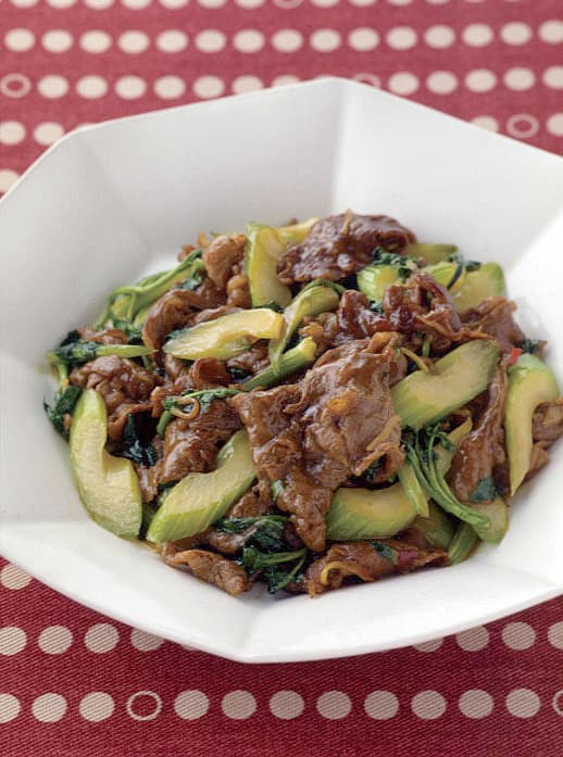 牛肉と香味野菜の中華炒め