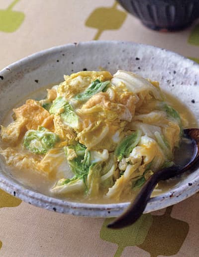 白菜と油揚げの卵とじ