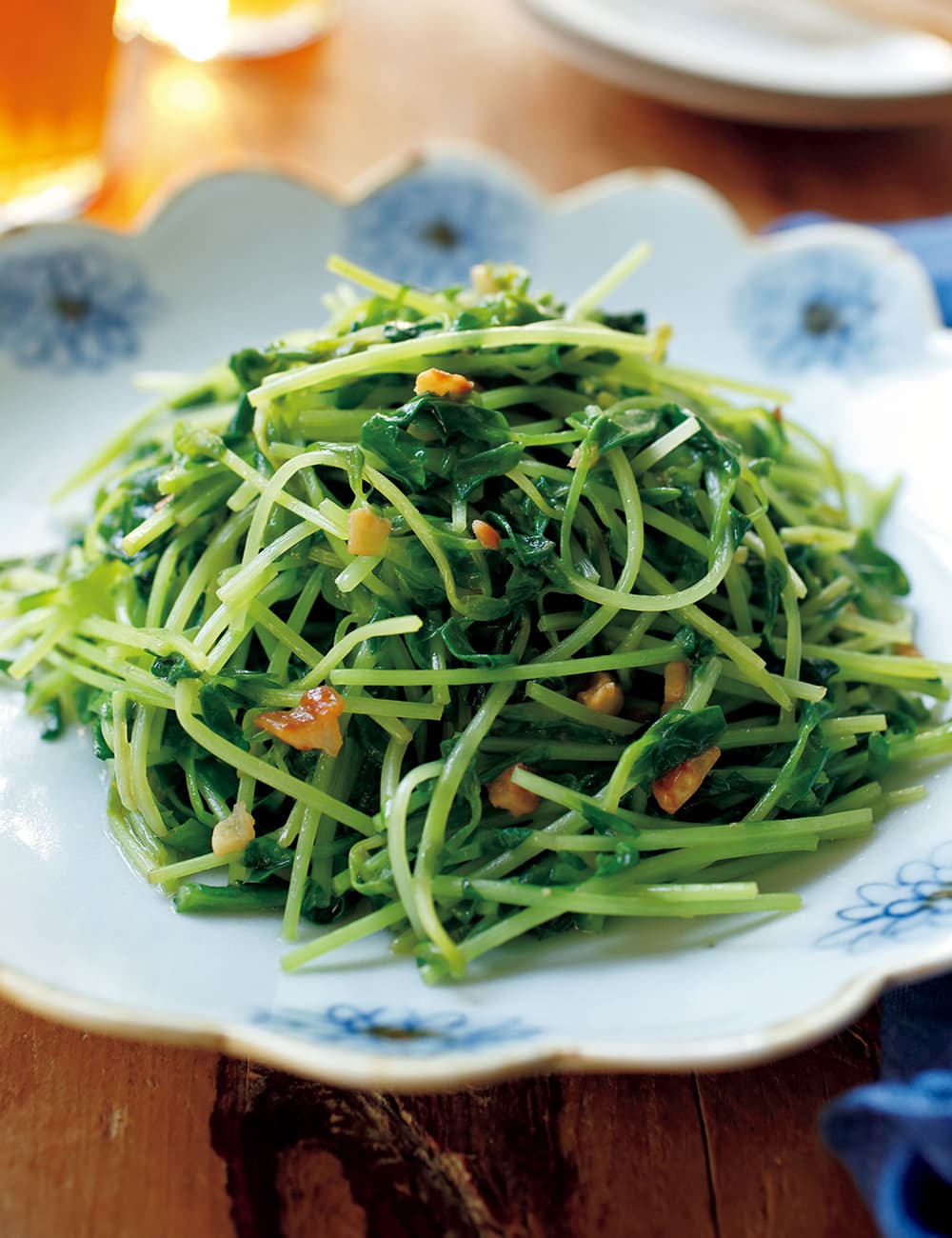 豆苗の塩にんにく炒め