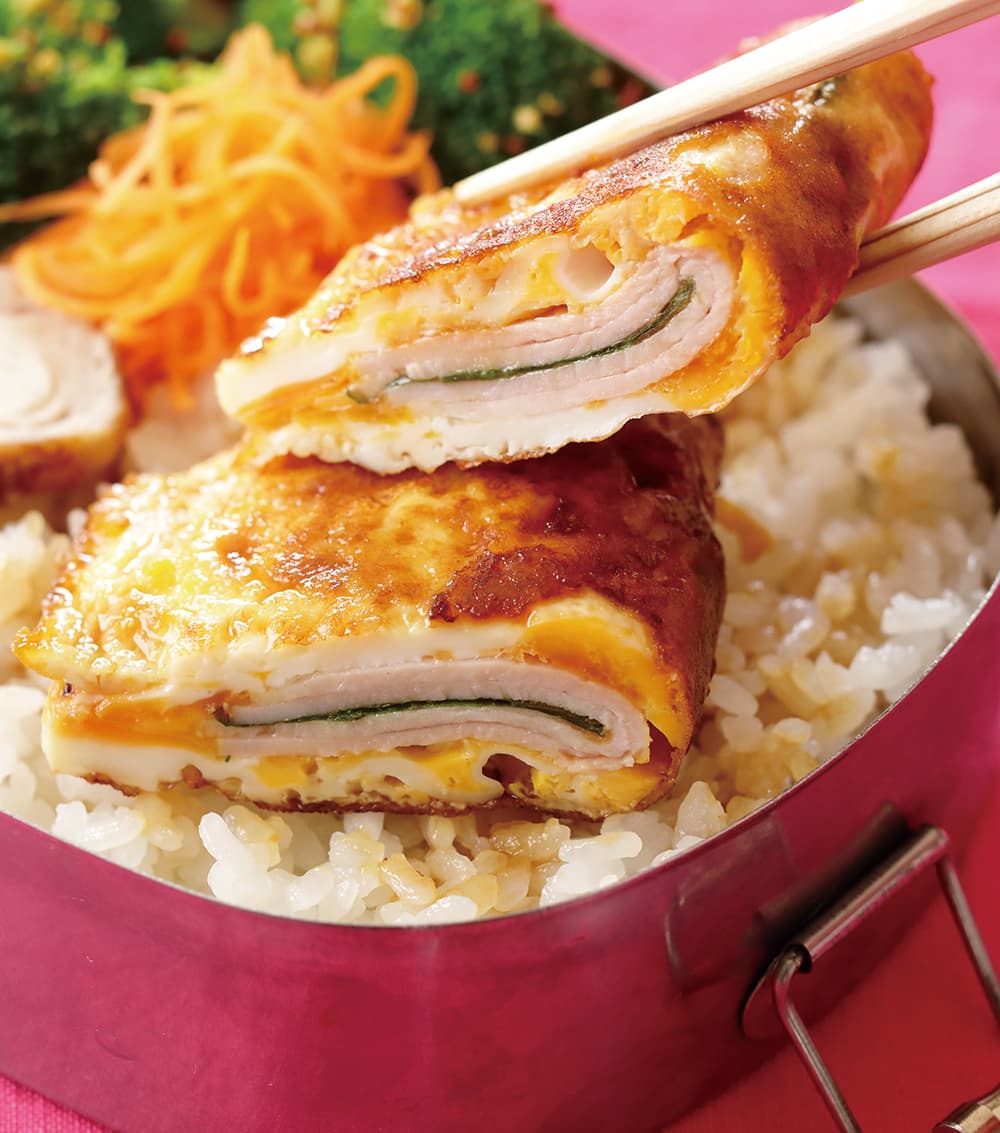 ハムと青じその半月焼き