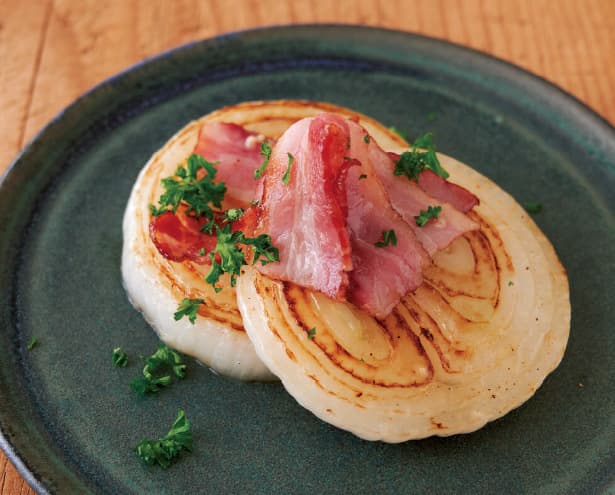 新玉ねぎのステーキ