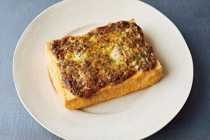 厚揚げのガーリックマヨ焼き