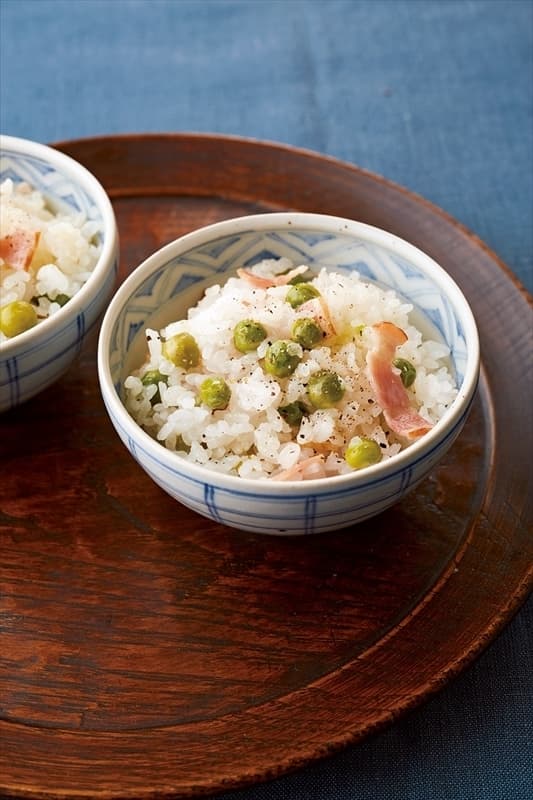 グリーンピースとベーコンの炊き込みご飯