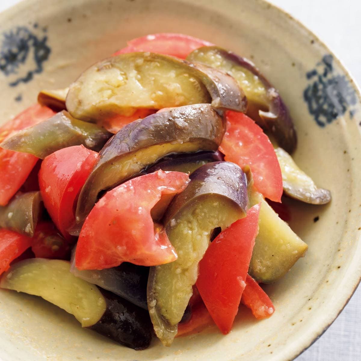 蒸しなすとトマトのナムル
