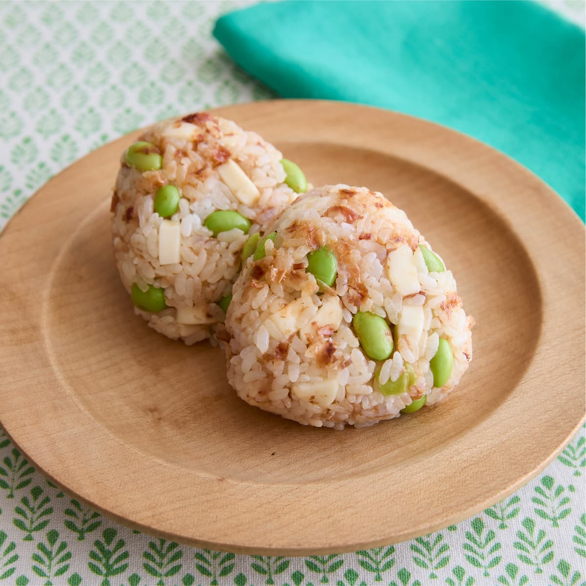 おかか枝豆チーズおにぎり
