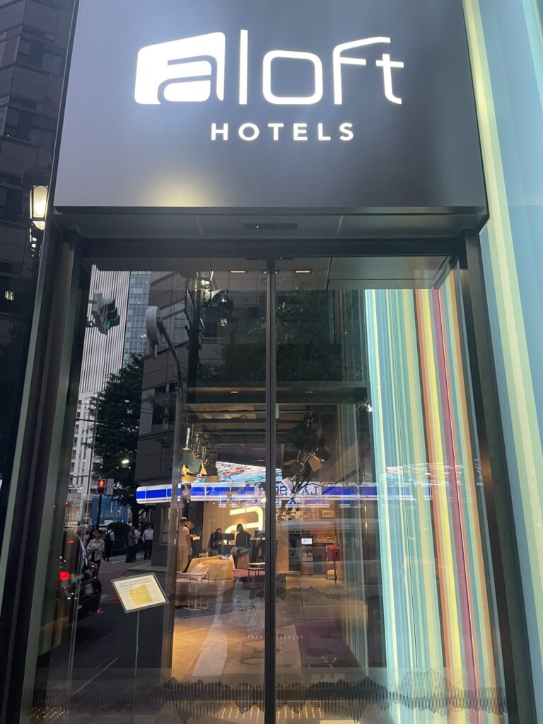アロフト銀座正面玄関