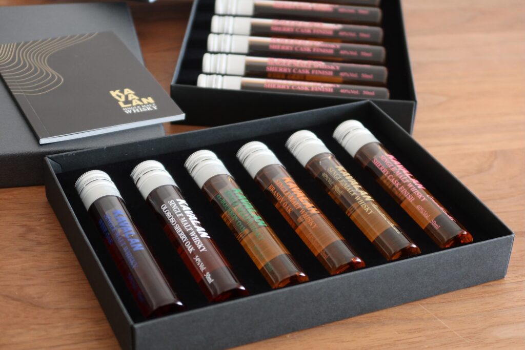 台湾ウイスキーKAVALAN
