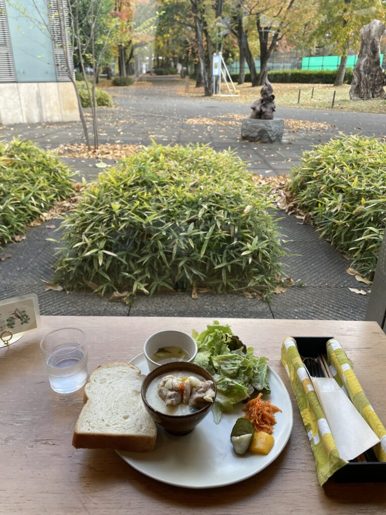 武蔵野森珈琲のランチプレート