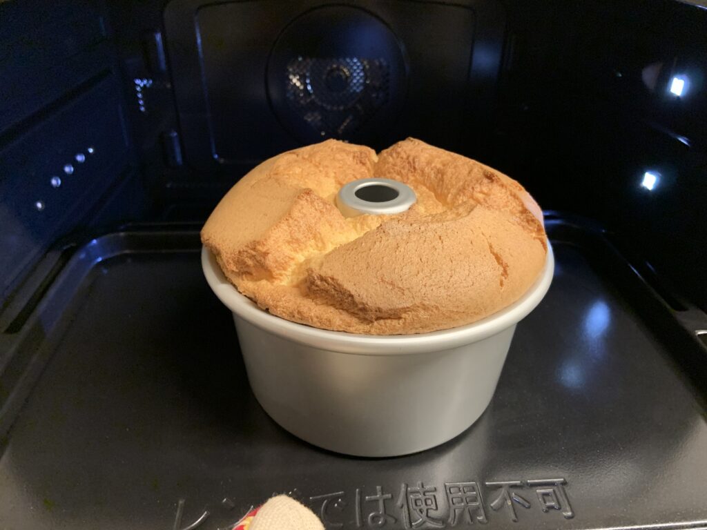 クリスマスシフォンケーキ
