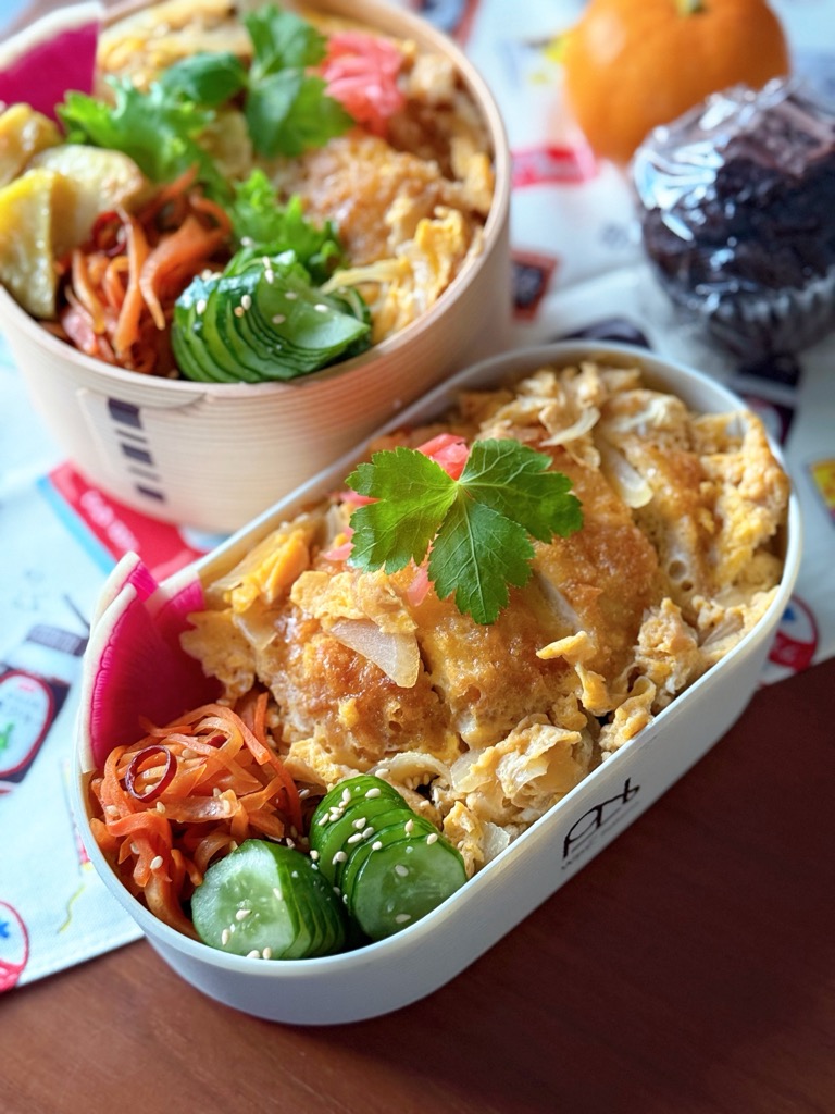 ボリューミーカツ丼弁当