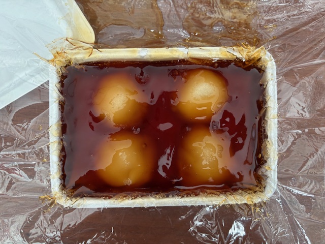 なるみの大栗だんごを開封したもの