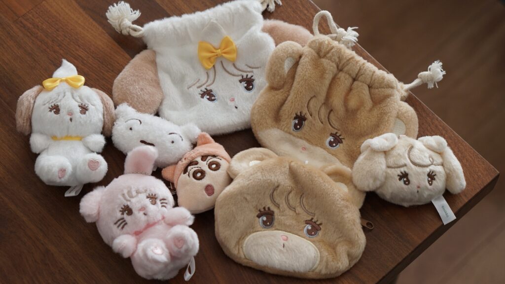 がちゃがちゃ、カプセルトイ、ガシャポン、長女と楽しんでいます。くれよんしんちゃん、しずくちゃん、みっこちゃん、ちいかわ、ピクミン、たまごっちなど。