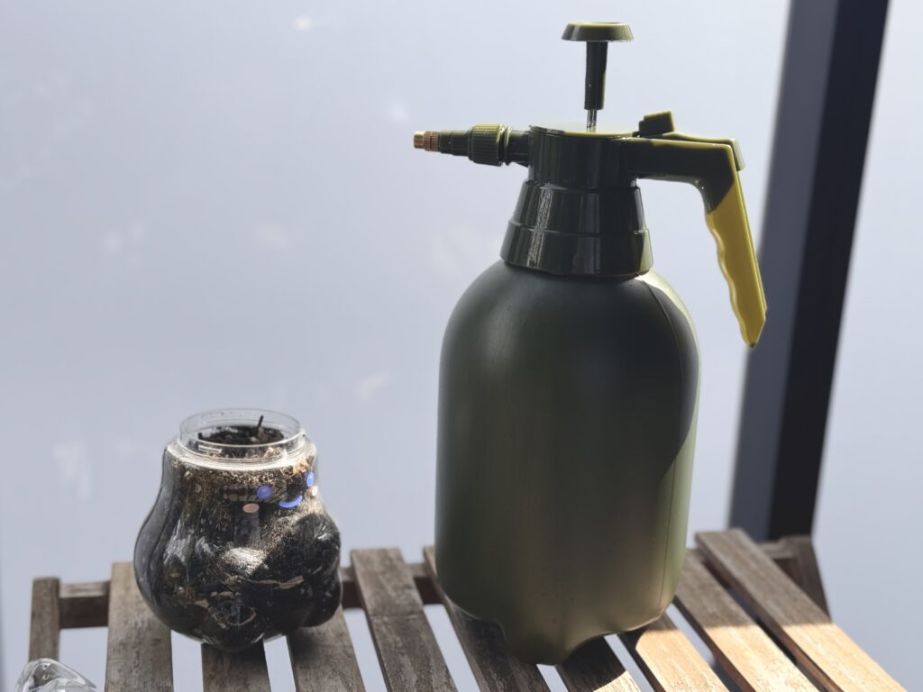 圧縮式スプレーボトル
スタンダードプロダクツ